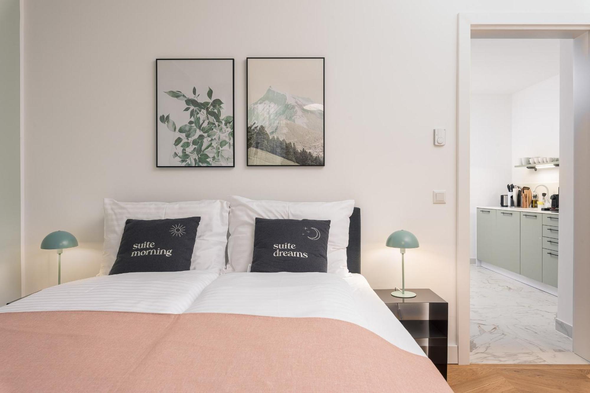 Limehome Vienna Karajangasse エクステリア 写真